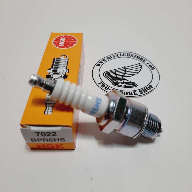 Spark plug NGK BPR6HS